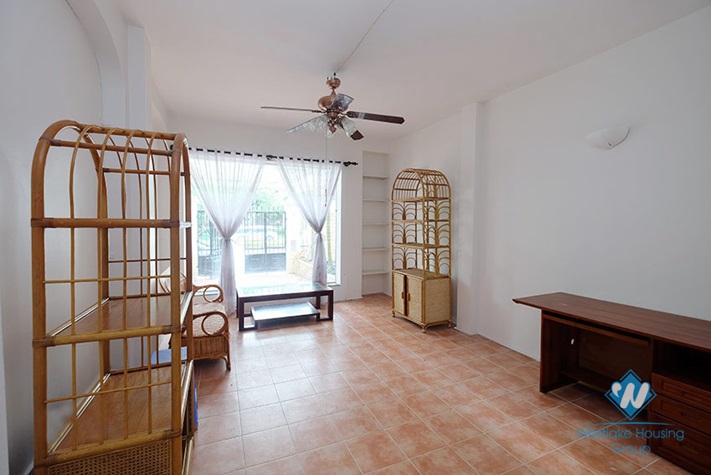 Bright 3-storey 180sqm Ciputra house is out for rent 